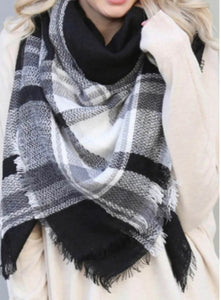 Black & White Scarf