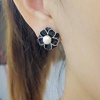 Load image into Gallery viewer, Full Bloom Earrings