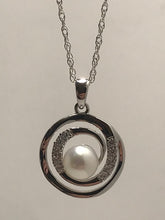 Load image into Gallery viewer, Center of the Universe Necklace