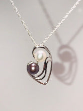 Load image into Gallery viewer, Mothers Love Necklace