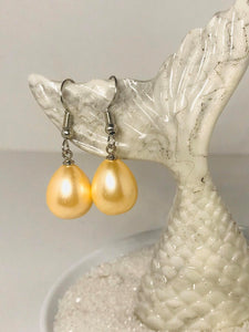 Pearl Dangle Necklace/Earring Set